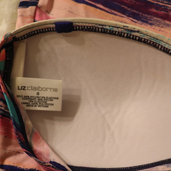 LIZ CLAIBORNE Tankini top size 8 - Picture 6 of 7